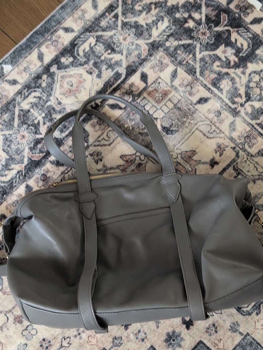 Lulu Dharma Soft Vegan Leather Duffle Travel Bag - Picture 5 of 16
